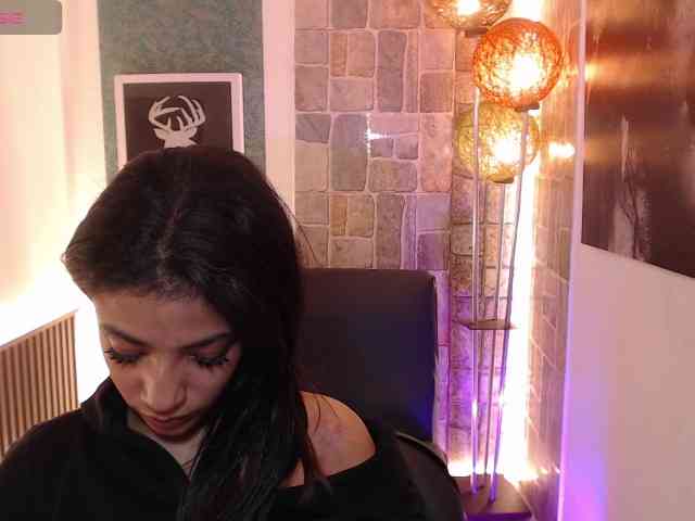 Scarleet-miaa webcam