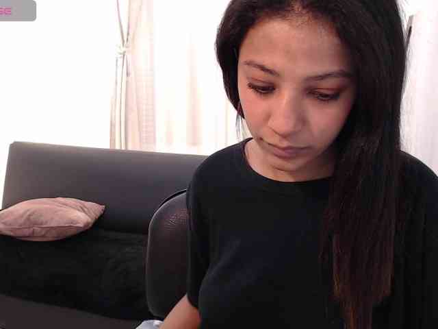 Scarleet-miaa webcam