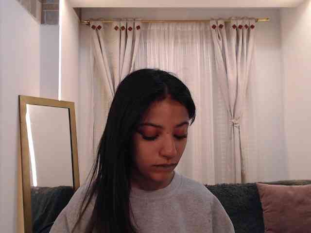 Scarleet-miaa webcam