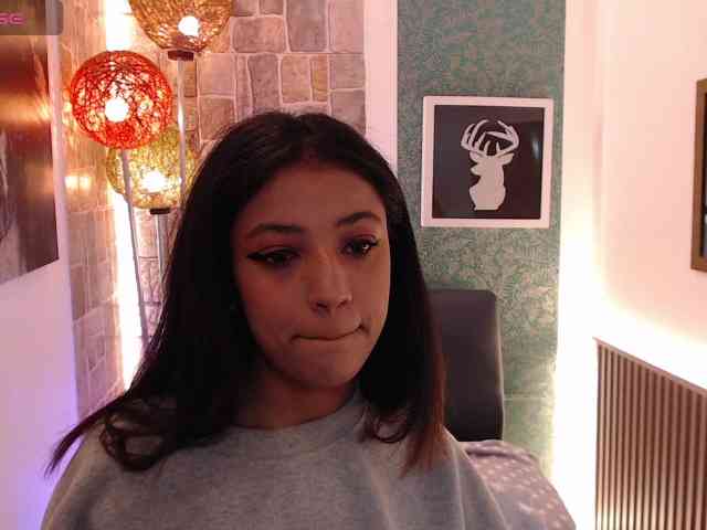 Scarleet-miaa webcam