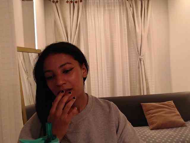 Scarleet-miaa webcam