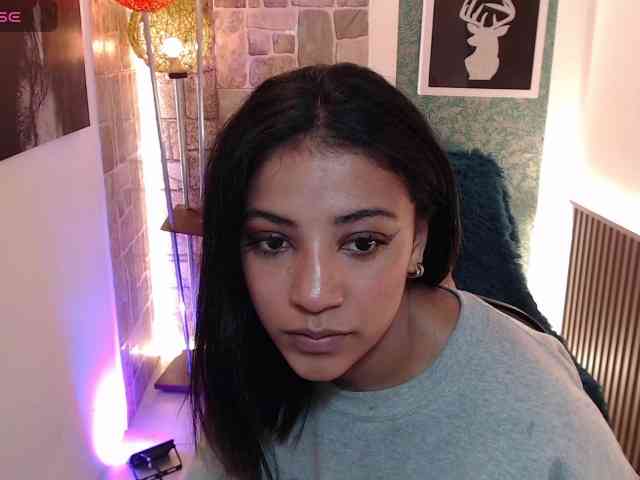 Scarleet-miaa webcam