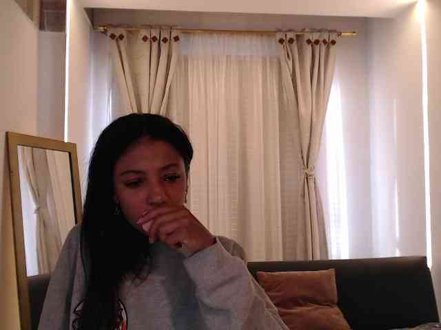 Scarleet-miaa webcam