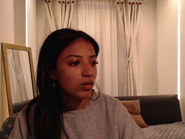 Scarleet-miaa webcam