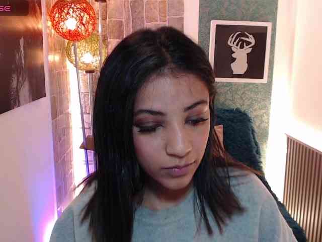 Scarleet-miaa webcam