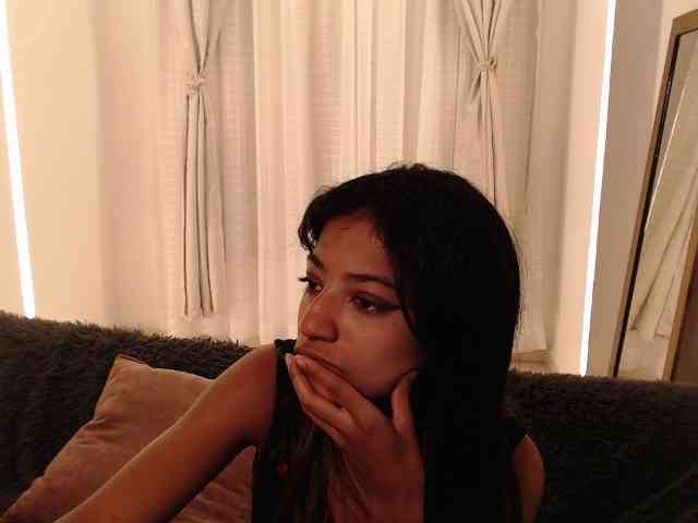 Scarleet-miaa webcam