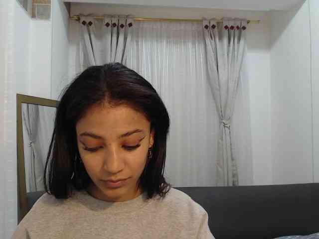 Scarleet-miaa webcam