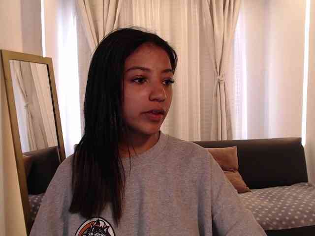 Scarleet-miaa webcam