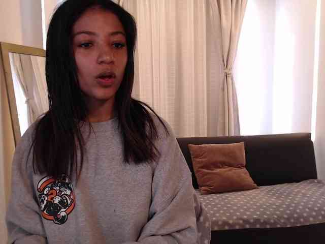 Scarleet-miaa webcam