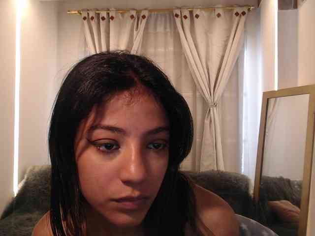 Scarleet-miaa webcam