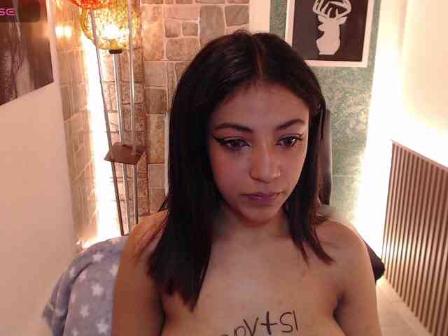Scarleet-miaa webcam