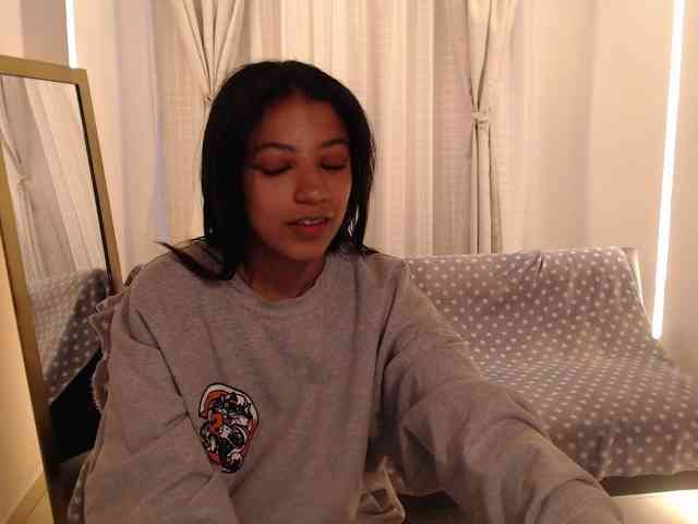 Scarleet-miaa webcam