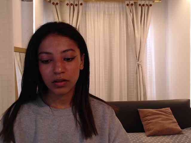 Scarleet-miaa webcam