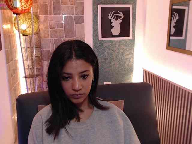 Scarleet-miaa webcam