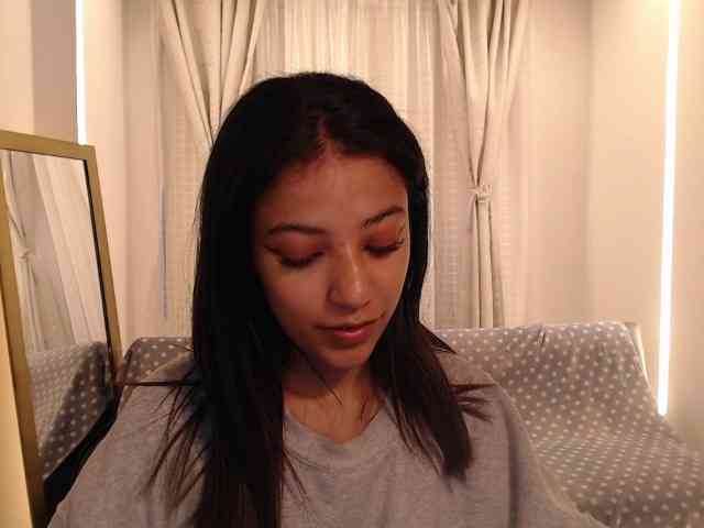 Scarleet-miaa webcam