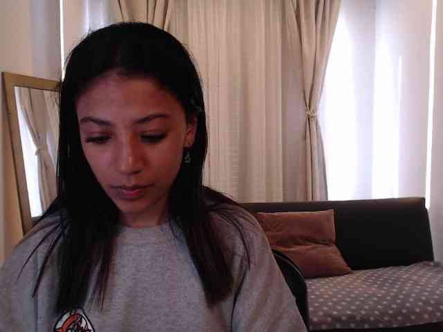 Scarleet-miaa webcam