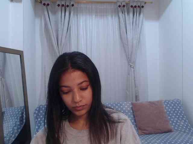 Scarleet-miaa webcam