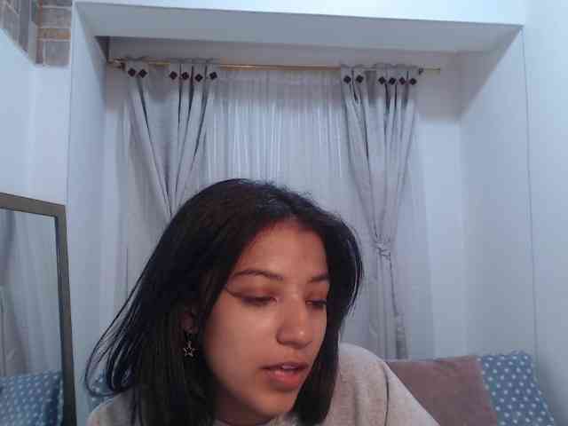 Scarleet-miaa webcam