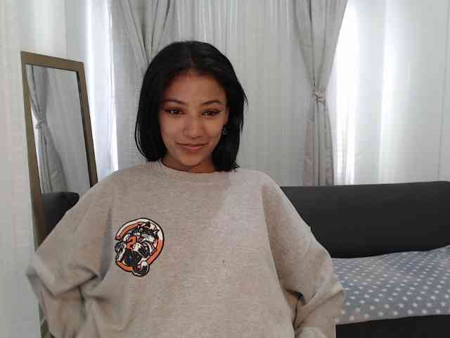 Scarleet-miaa webcam