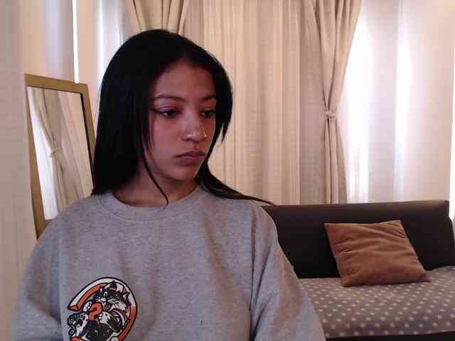 Scarleet-miaa webcam