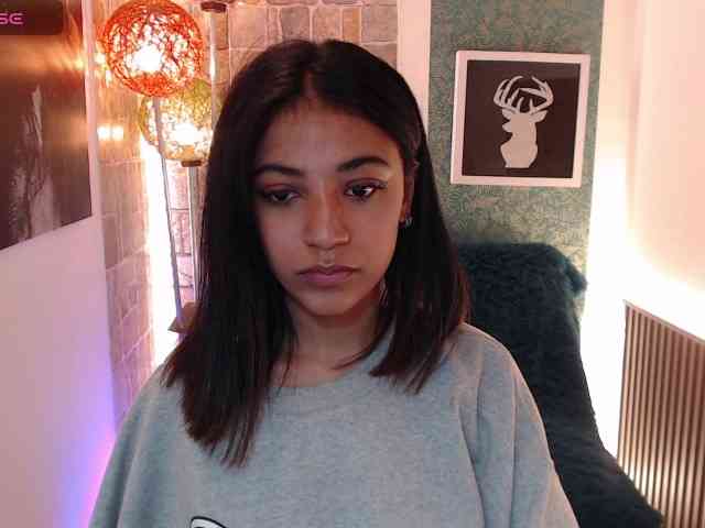 Scarleet-miaa webcam