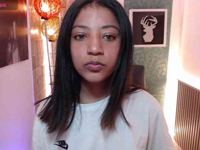 Scarleet-miaa webcam