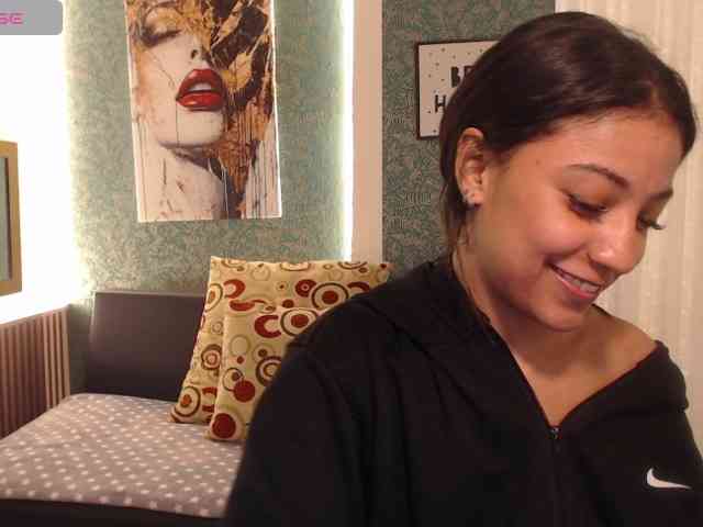 Scarleet-miaa webcam