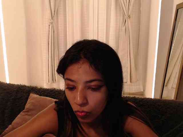 Scarleet-miaa webcam