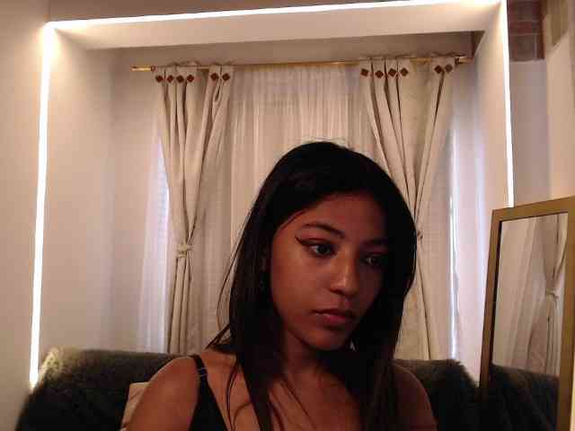 Scarleet-miaa webcam