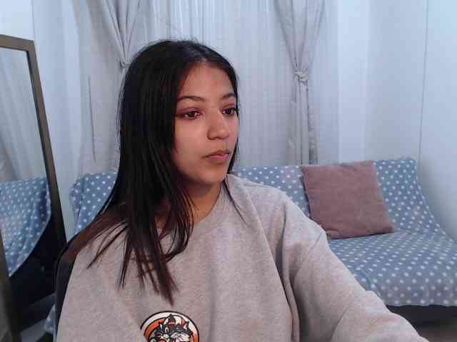 Scarleet-miaa webcam