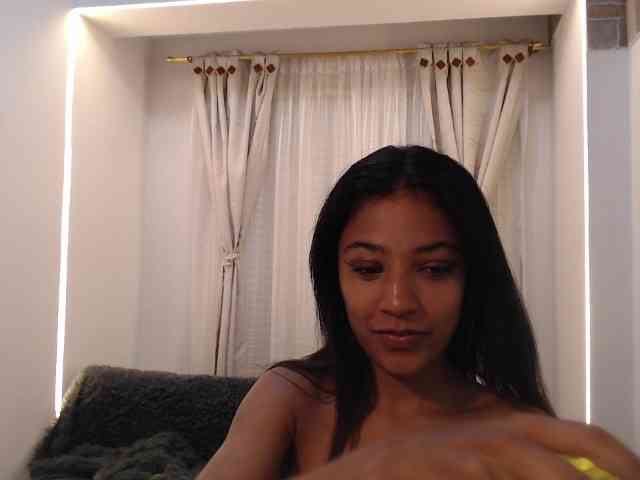 Scarleet-miaa webcam