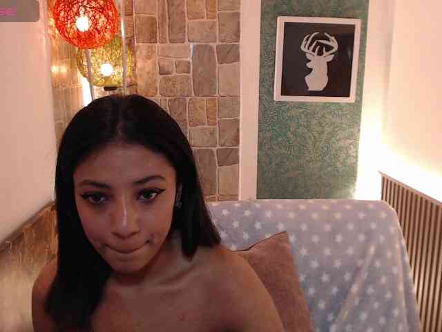 Scarleet-miaa webcam