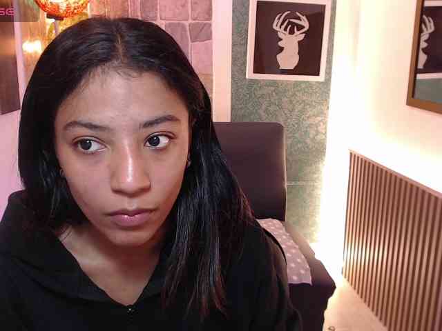 Scarleet-miaa webcam