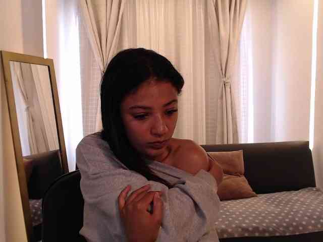 Scarleet-miaa webcam