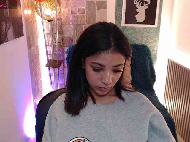 Scarleet-miaa webcam