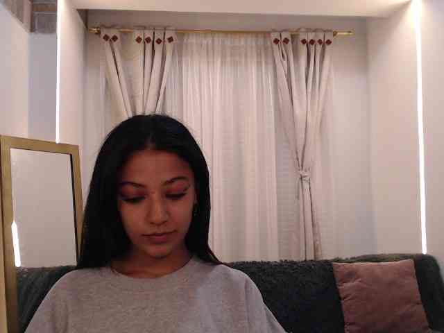 Scarleet-miaa webcam