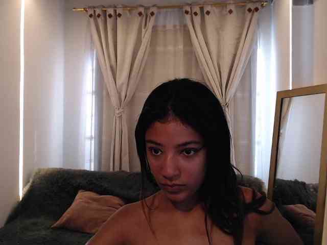 Scarleet-miaa webcam