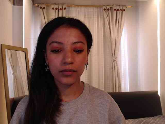 Scarleet-miaa webcam