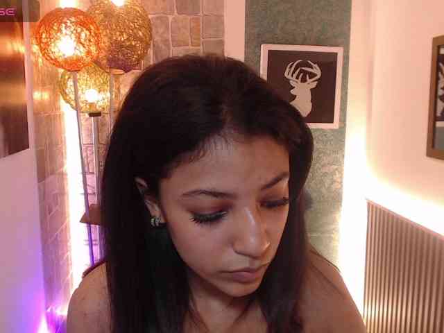 Scarleet-miaa webcam