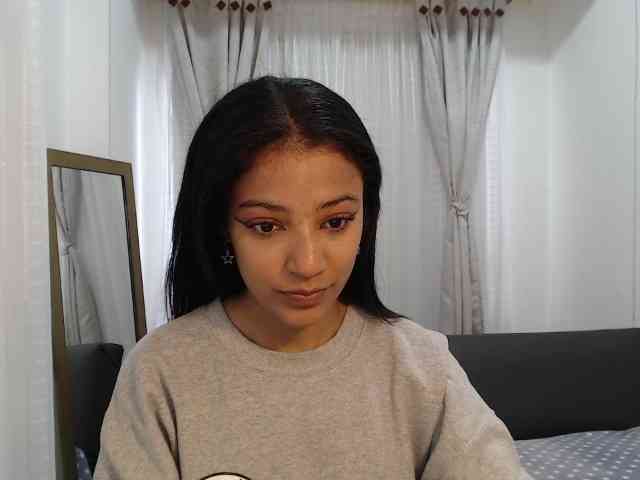 Scarleet-miaa webcam
