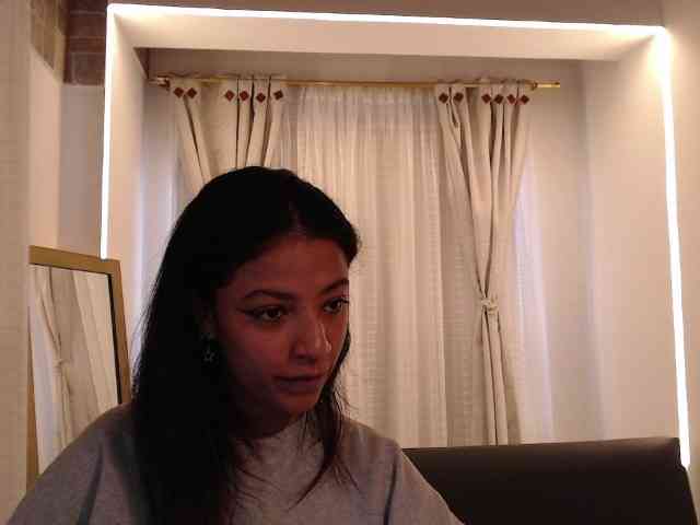 Scarleet-miaa webcam