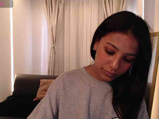 Scarleet-miaa webcam