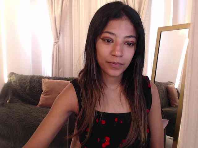 Scarleet-miaa webcam