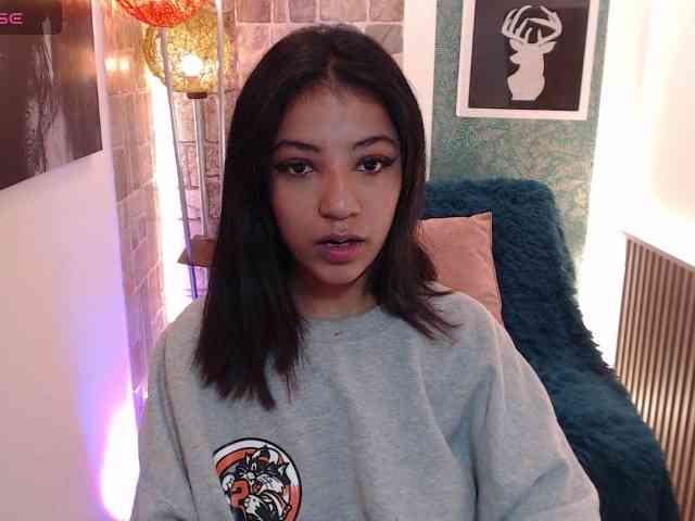 Scarleet-miaa webcam
