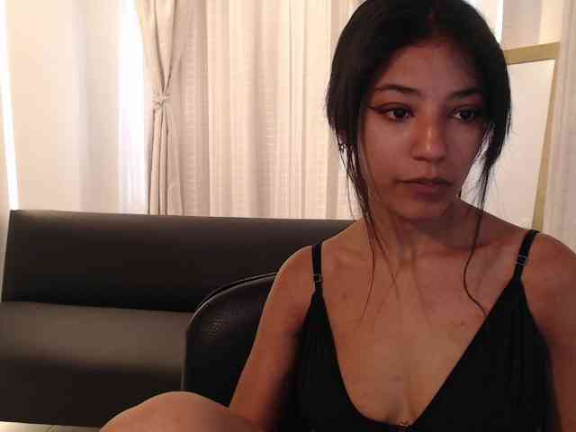 Scarleet-miaa webcam