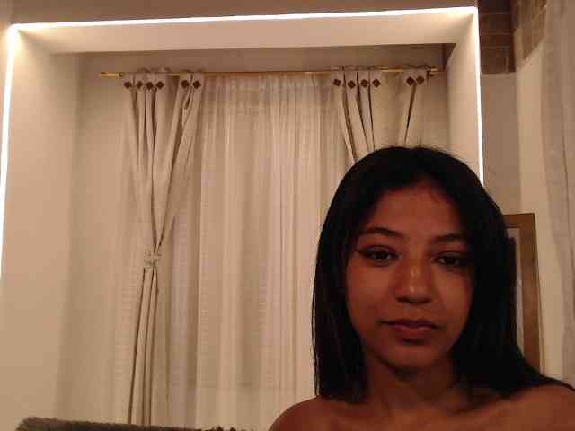 Scarleet-miaa webcam