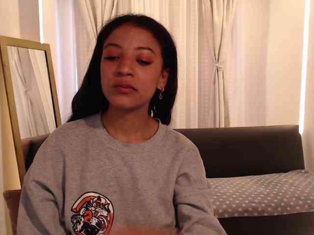 Scarleet-miaa webcam