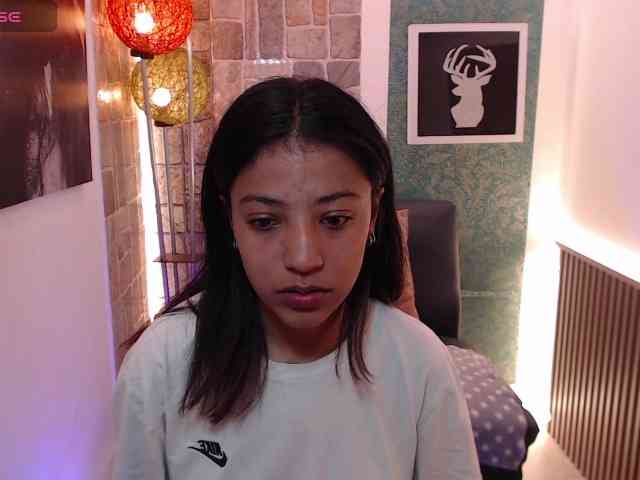 Scarleet-miaa webcam