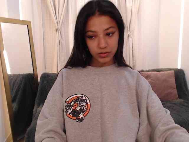 Scarleet-miaa webcam