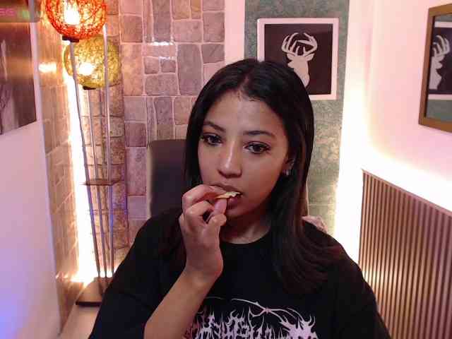 Scarleet-miaa webcam